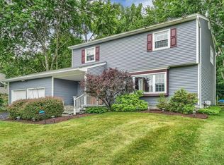 347 Shelly Rd, New Windsor, NY 12553