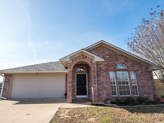 2nd image of 109 Ash Dr