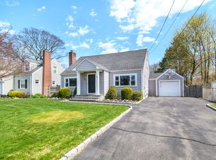 13 Kane Ave, Stamford, CT 06905