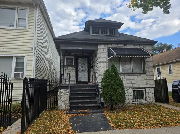 8621 S Marquette Ave, Chicago, IL 60617