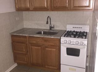 2600 W Rascher Ave, Chicago, IL 60625