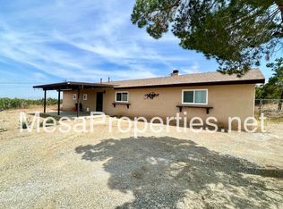 2871 Sunnyslope Rd, Pinon Hills, CA 92372