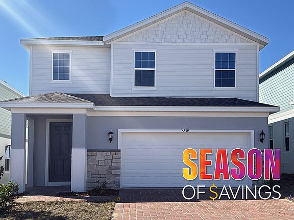 Front Exterior View of a Modern Central Florida Home