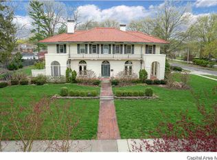 1630 Wiggins Ave, Springfield, IL 62704