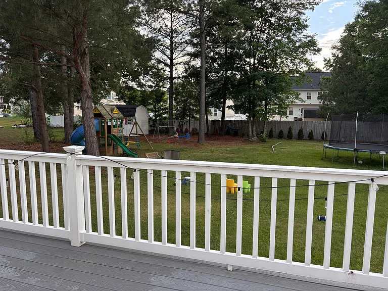 4262 Berkley Ct — Photo 13