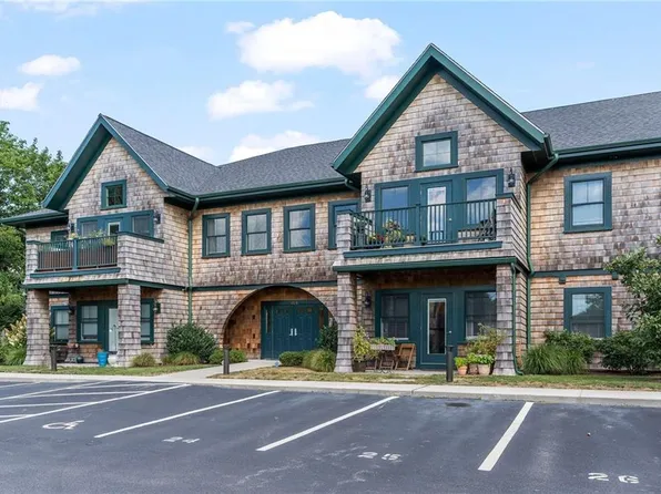 138 Narragansett Ave Unit 8, Jamestown, RI 02835