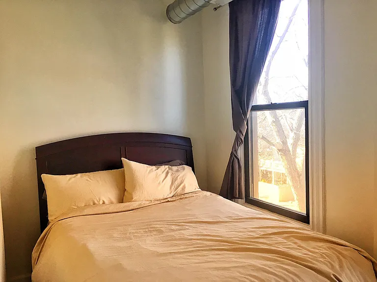 1421 W Huron St #3F — Photo 9