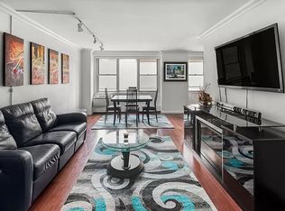 303 W 66th St APT 1LW, Manhattan, NY