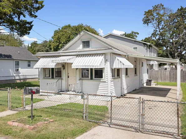 151 E Pacific Ave, Villas, NJ 08251