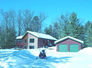 6036 Schneider Dr, Hazelhurst, WI 54531