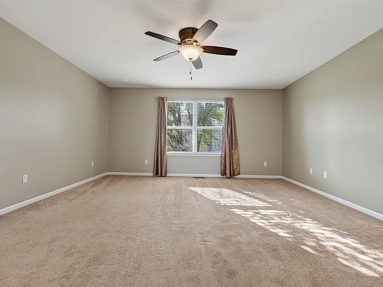 699 Bay Pointe Dr — Photo 30