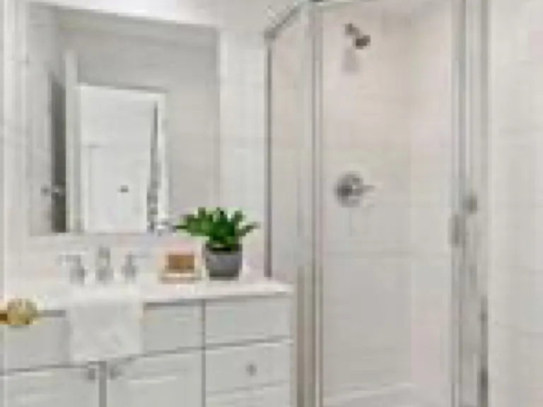 27 Woodside Ave #2B — Photo 6