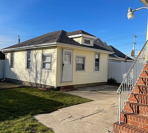 5th image of 355 Beach 44 St