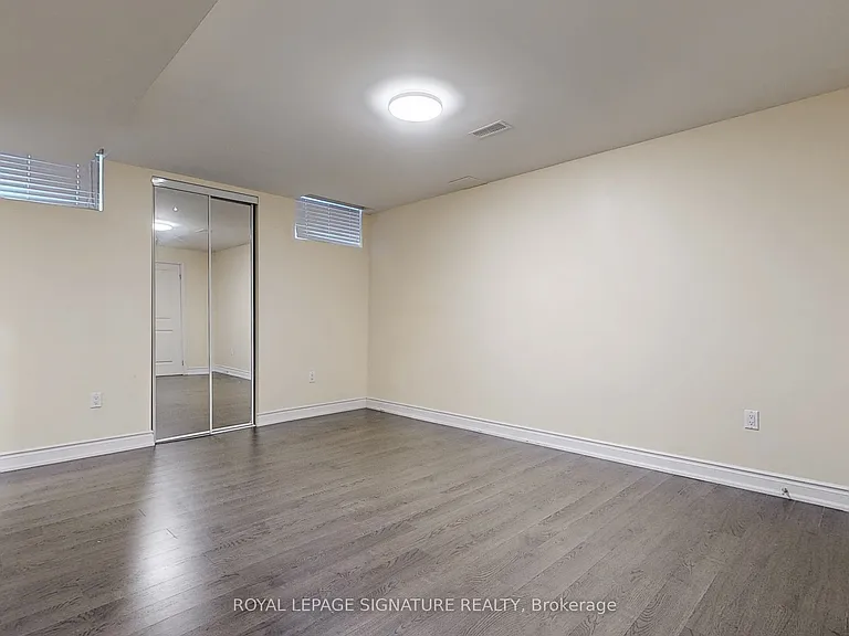 38 Havanna Cres #BASEMENT — Photo 24