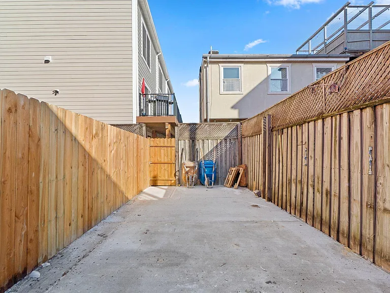 1432 E Fort Ave — Photo 20