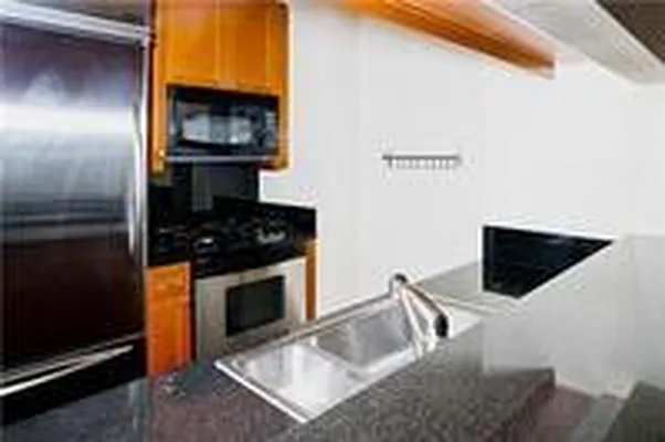 Rented by Keller Williams NYC | media 25