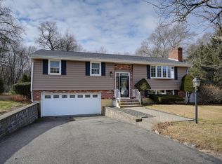 20 Spring Valley Rd, Burlington, MA 01803