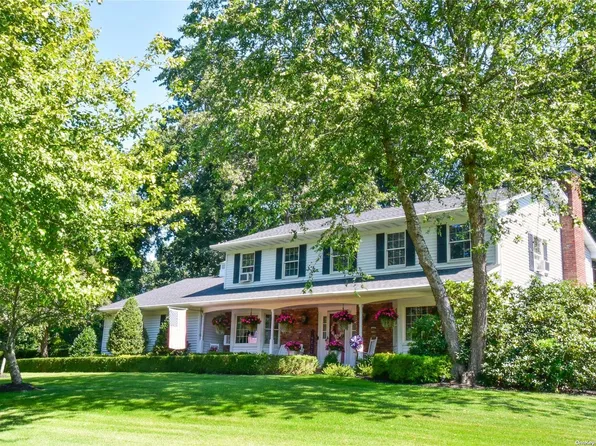 11 Zophar Mills Road, Wading River, NY 11792