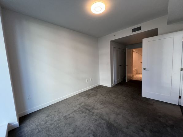 2 bedroom rental in Richmond — photo 10