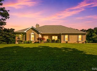 310 Morgan Meadows Ln, Eolia, MO 63344