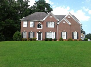 424 Midway Pt, Ellenwood, GA 30294