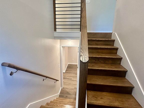 5th image of 651 N Diana Dr