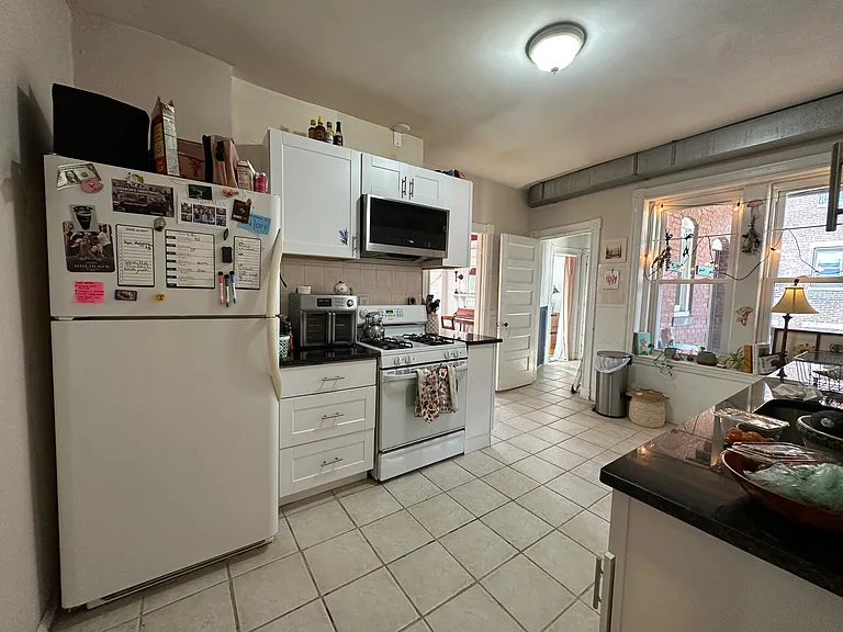 1908 Beacon St #3 — Photo 13
