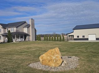 24900 Thompson Rd, Perrysburg, OH 43551
