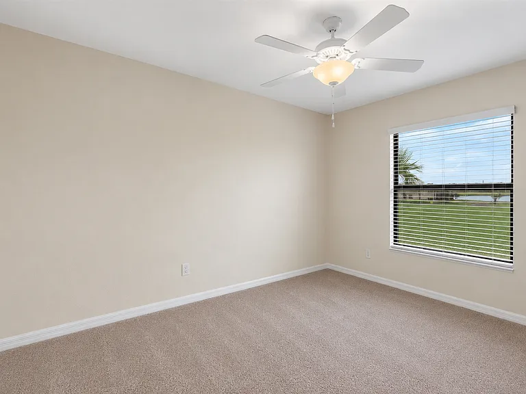 5634 Palmer Cir #201 — Photo 6