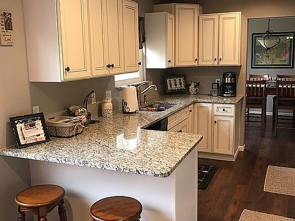 5th image of 4137 Sheffield Pl