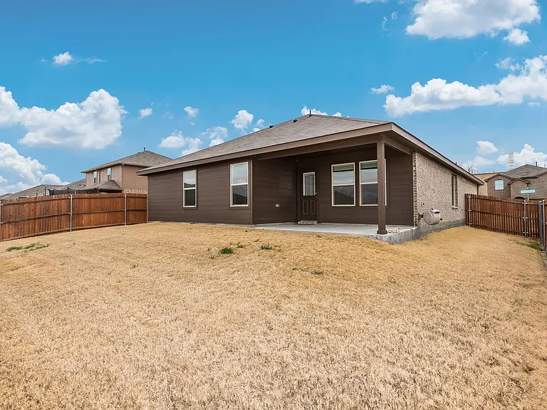 6901 Freeboard Way — Photo 36