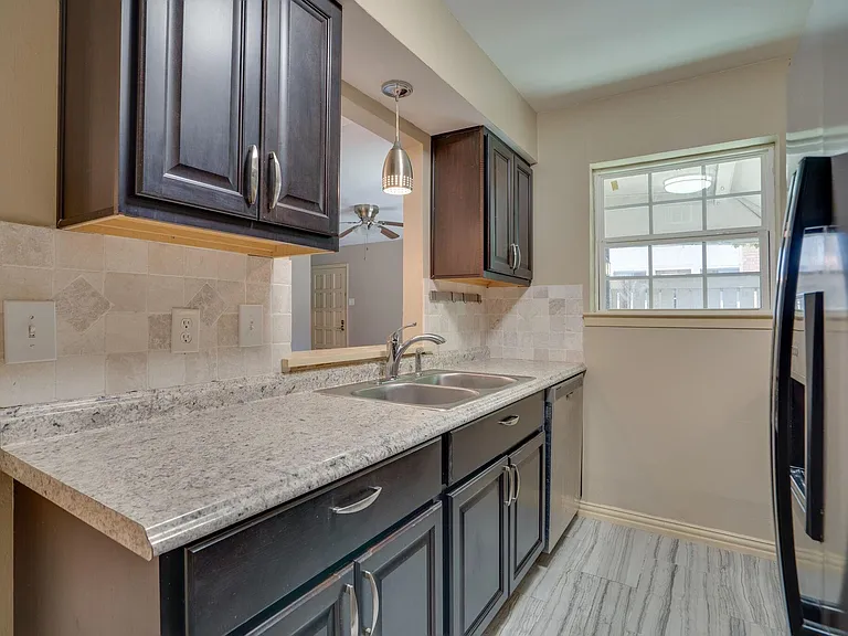 2809 Lineville Dr #105 — Photo 8