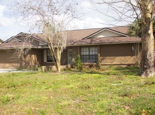 901 Stratford Manor Dr, Brandon, FL 33510