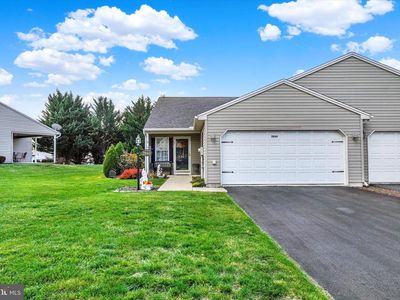 2860 Golden Villas Dr, York, PA, 17408