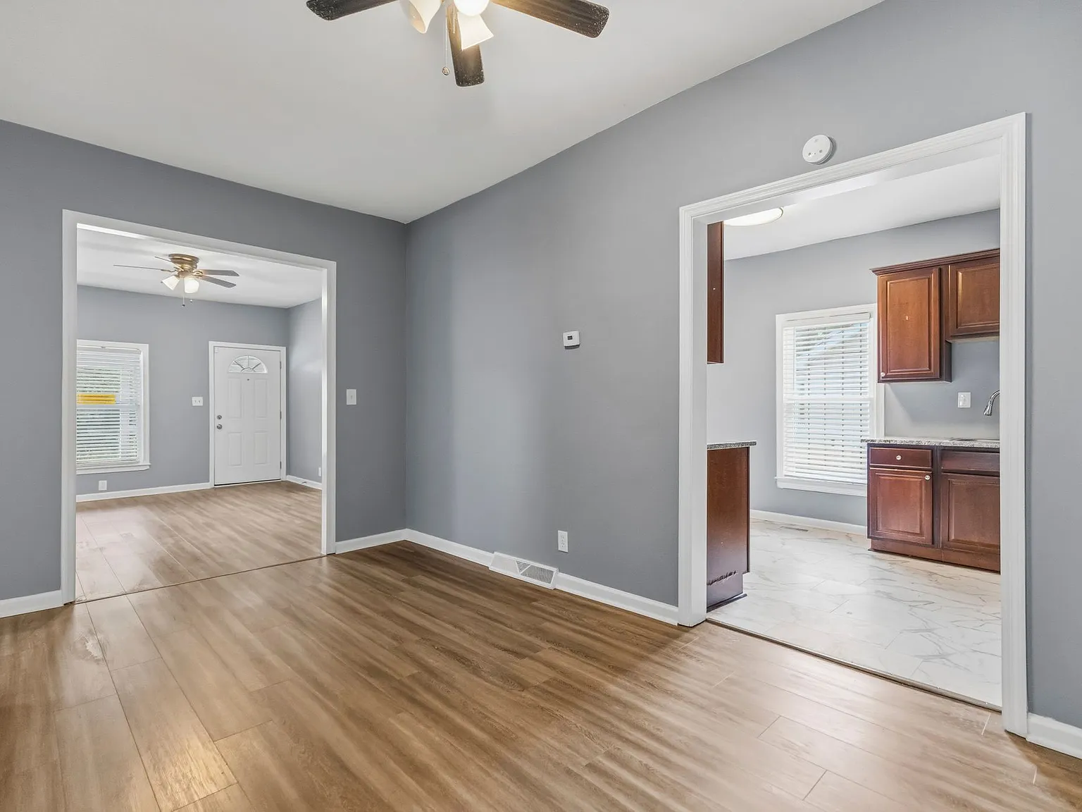 3 bed, 1032 sqft, $1,595 — Photo 4