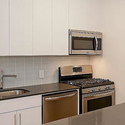 4th image of 55 Liberty St #31FG