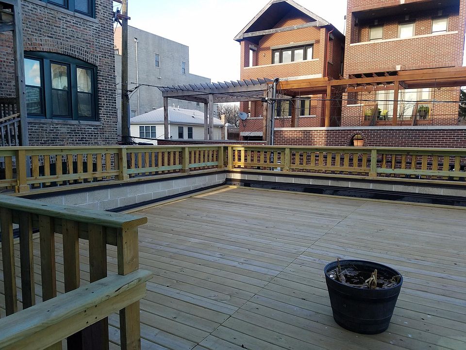 1st image of 4019 N Mozart St #1