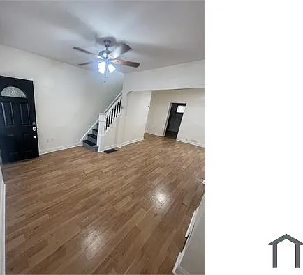 162 W Clarkson Ave — Photo 1