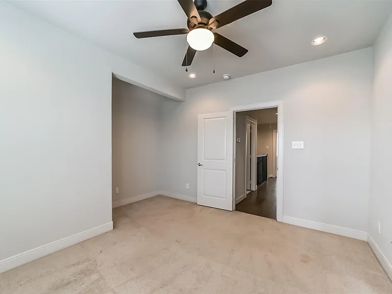 5309 Petty St — Photo 30