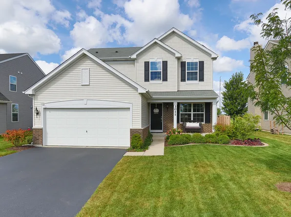 3011 Jonathon Ln, Woodstock, IL 60098