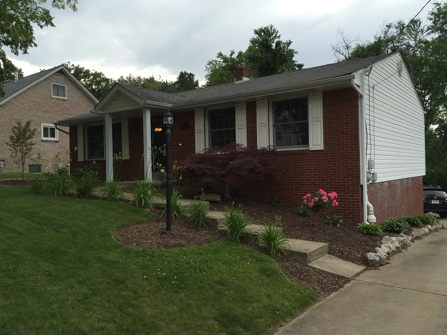 104 Harvard Rd photo 1