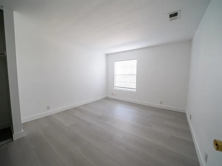 10780 Aderman Ave #99 — Photo 6