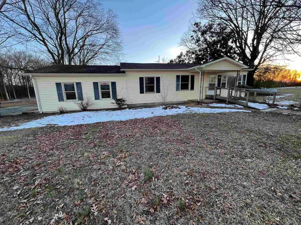 10090 County Road 92, Rogersville, AL 35652