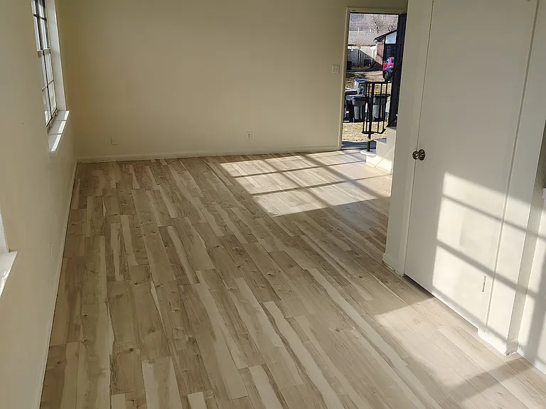6341 S Newport Ave #4 — Photo 8
