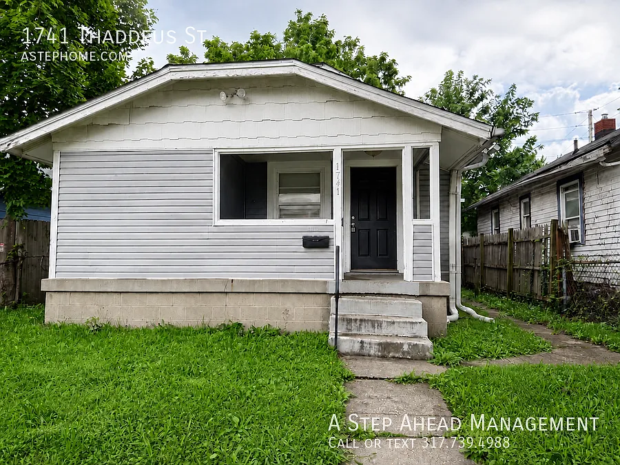 1741 Thaddeus St