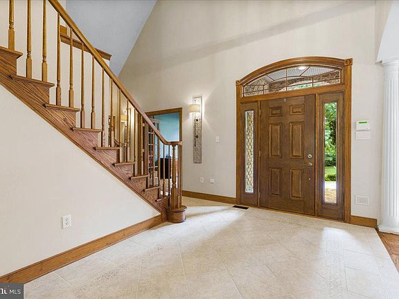 5th image of 7355 Kehne Rd