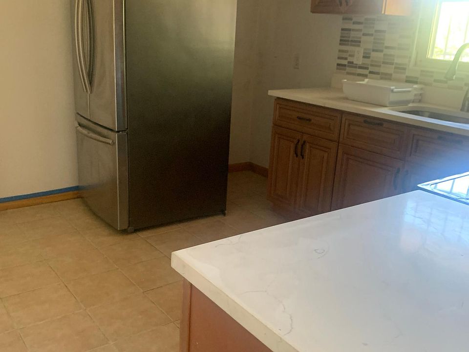 1st image of 696 Frick St #1