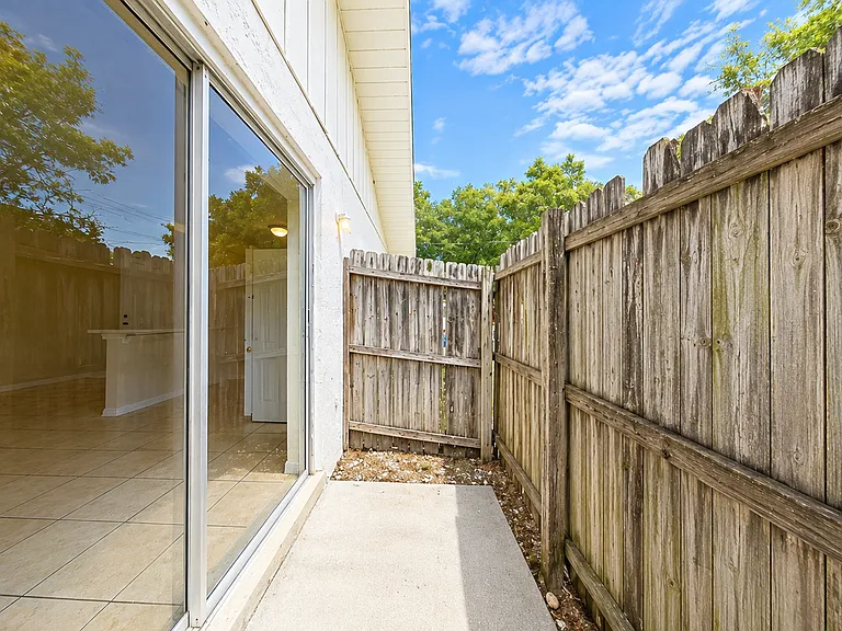 206 S Galena Ave — Photo 11