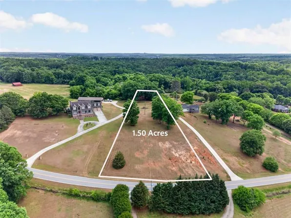 675 Marshall Clark Rd #4, Hoschton, GA 30548