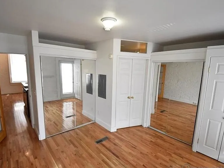 14-18 E. Beck — Photo 21